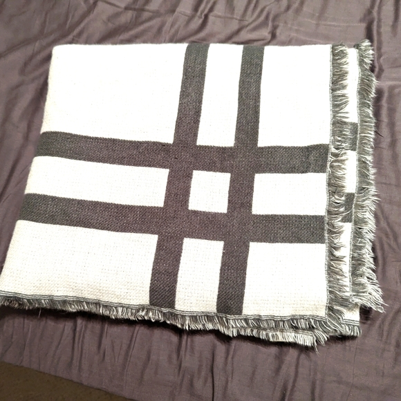 Kate Spade throw blanket - Picture 1 of 3